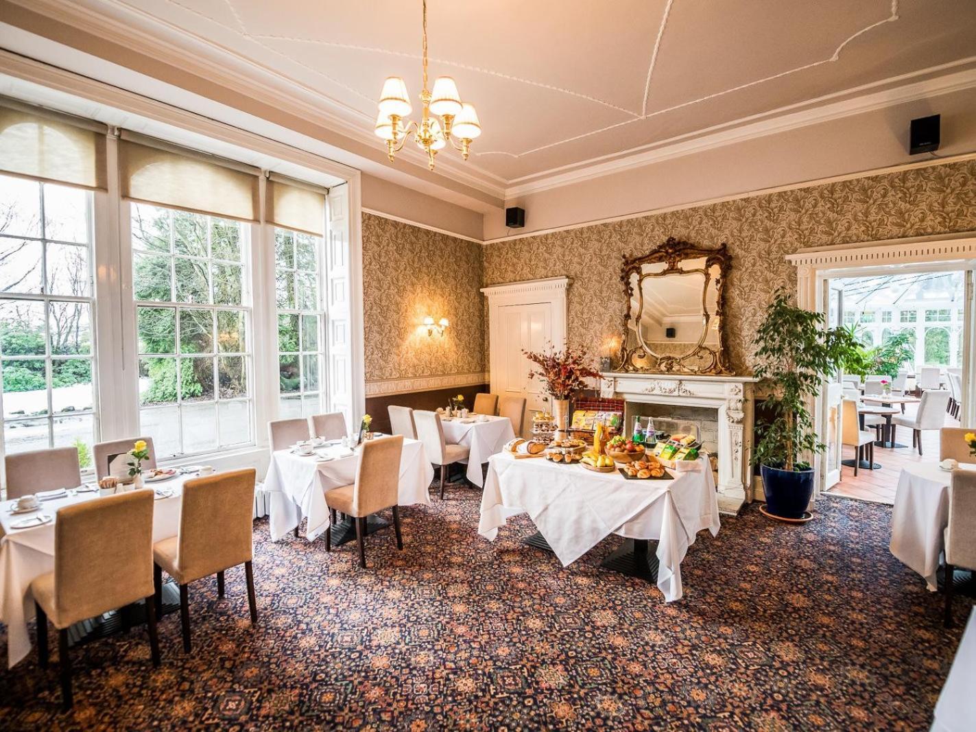 Kincaid House Hotel Milton of Campsie Exteriér fotografie